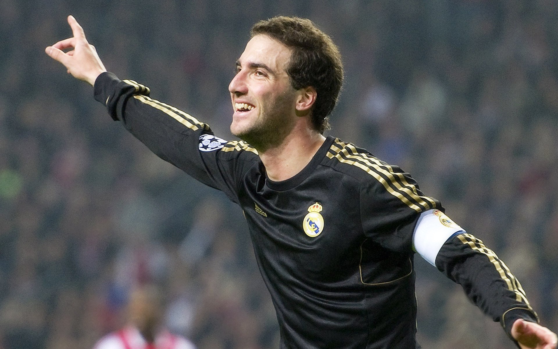 爱游戏线上-萨拉戈萨遭遇逆转，生疏心态招致失败，萨拉戈萨市