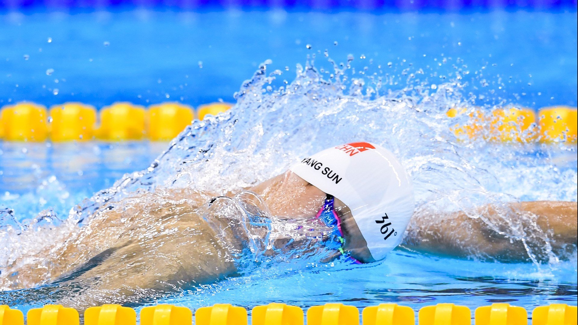 “如何完美执行3-2区域联防？战术详解”，二三区域联防教学视频