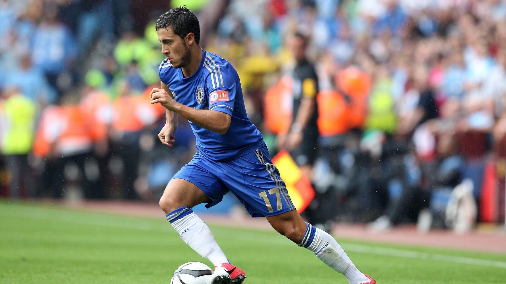 《使命召唤》选手：快速反应与精准射击的训练，使命召唤 精准射击